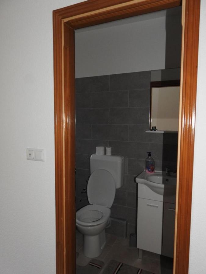 Omar & Una Apartmani Bihać Exterior foto